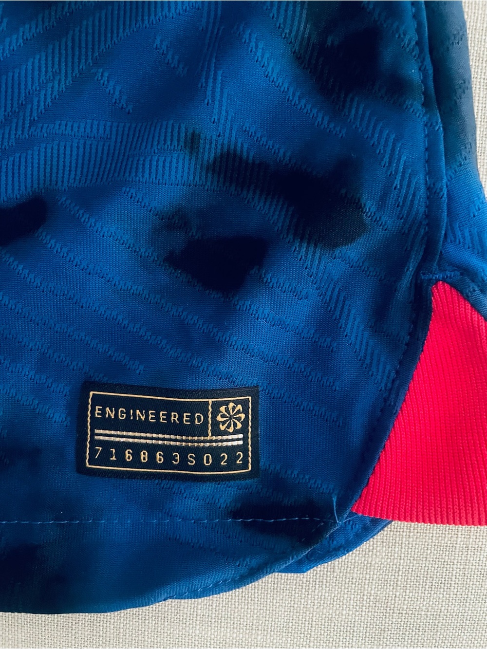 Nike USA Men's Blue Soccer Jersey - Picture 4 of 8